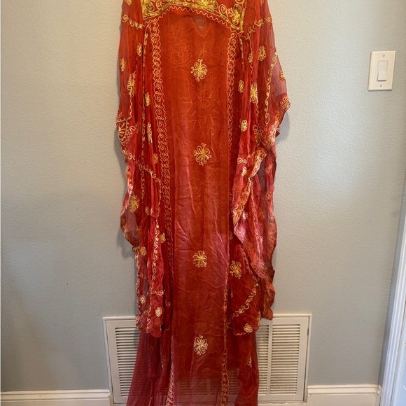 Mediterranean dress with sequins - Picture 4 of 4